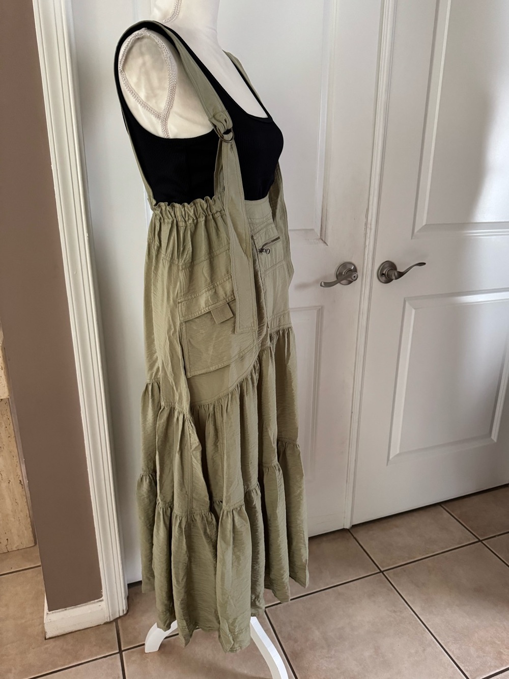 Anthropologie Pilcro Tiered Midi Pinafore Dress in Moss. Size S. MSRP $178 - Picture 6 of 16